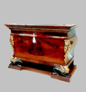 Cómoda Imperio de Adrià Ferran