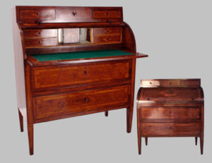 Buró Cilindro Luis XVI. Italia,  C.1780