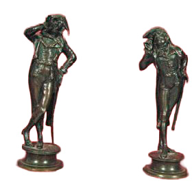 Pareja Figuritas de Bronce: Dos Soldados Palaciegos.  Francia, 1830.  Fdo.: E. Guillemin