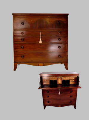 Cómoda Escritorio Georgiana de caoba, con marquetería y filetes de limoncillo.