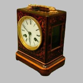 Reloj de sobremesa de madera de caoba con marquetería de limoncillo. Georgiano, S. XVIII