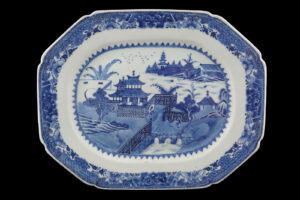 Белый и синий китайский керамический лоток, восьмиугольный и с пагодами