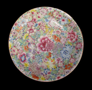 Фарфоровое блюдо из Кантона Милфлера. XVIII век