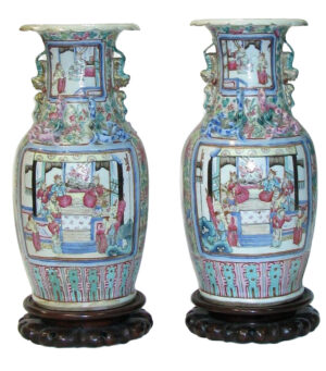 Pareja Jarrones de Porcelana Cantón