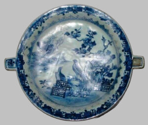 Керамическая пластина с камерой для горячей воды. XVIII век