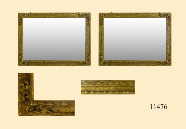 Парные рамы размера, золото с мелким золотом и размеры по углам. С. XVII