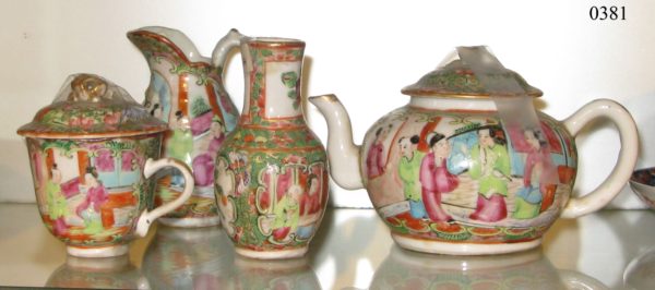 Кантонский керамический чайный набор. XIX век