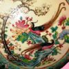 Botella porcelana China, Famille Rose, Emperadores sobre caballos, S. XVIII. Firmado