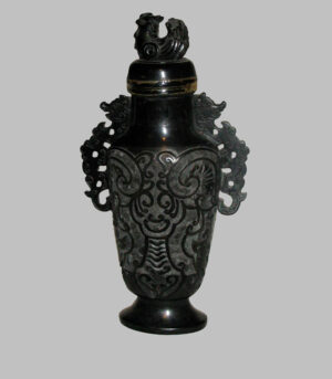 Черная нефритовая ваза. Размер Пекин