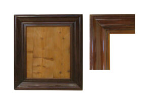 Пара рам из красного дерева, потрепанных двумя полосками лемонграсса