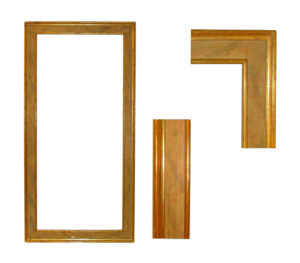 Рама с гладкой литье мраморной, золото с мелким золотом. XVIII век