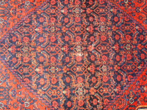 Alfombra Senneh Antigua. Medidas: 195 x 139 cm.