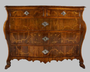 Pot-bellied Commode