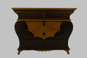 Miniature Commode