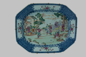 Chinese Porcelain Dish