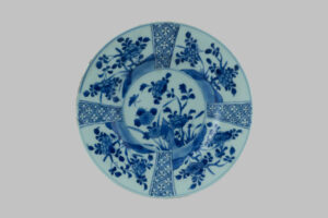 Cuatro Platos de Porcelana Cantón