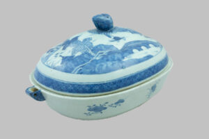 Canton Porcelain Vegetable Container