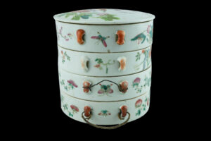 Chinese Porcelain Steamer