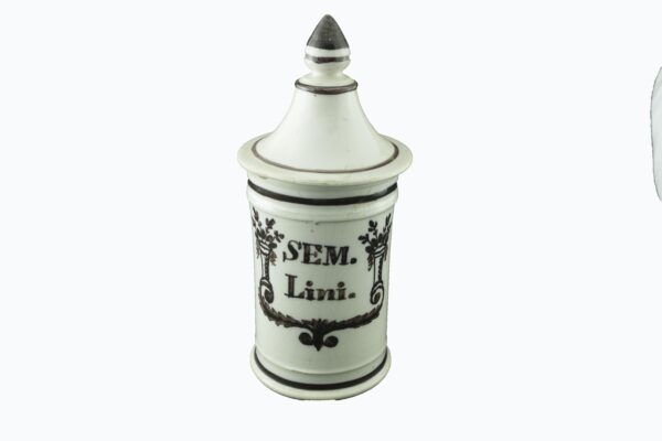 Elizabethan Pharmacy Pot