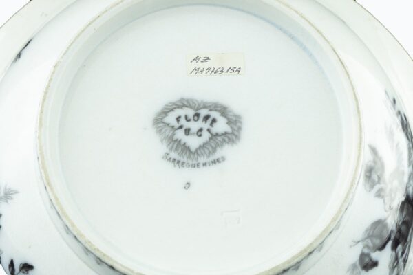Earthenware Basin - Image 3