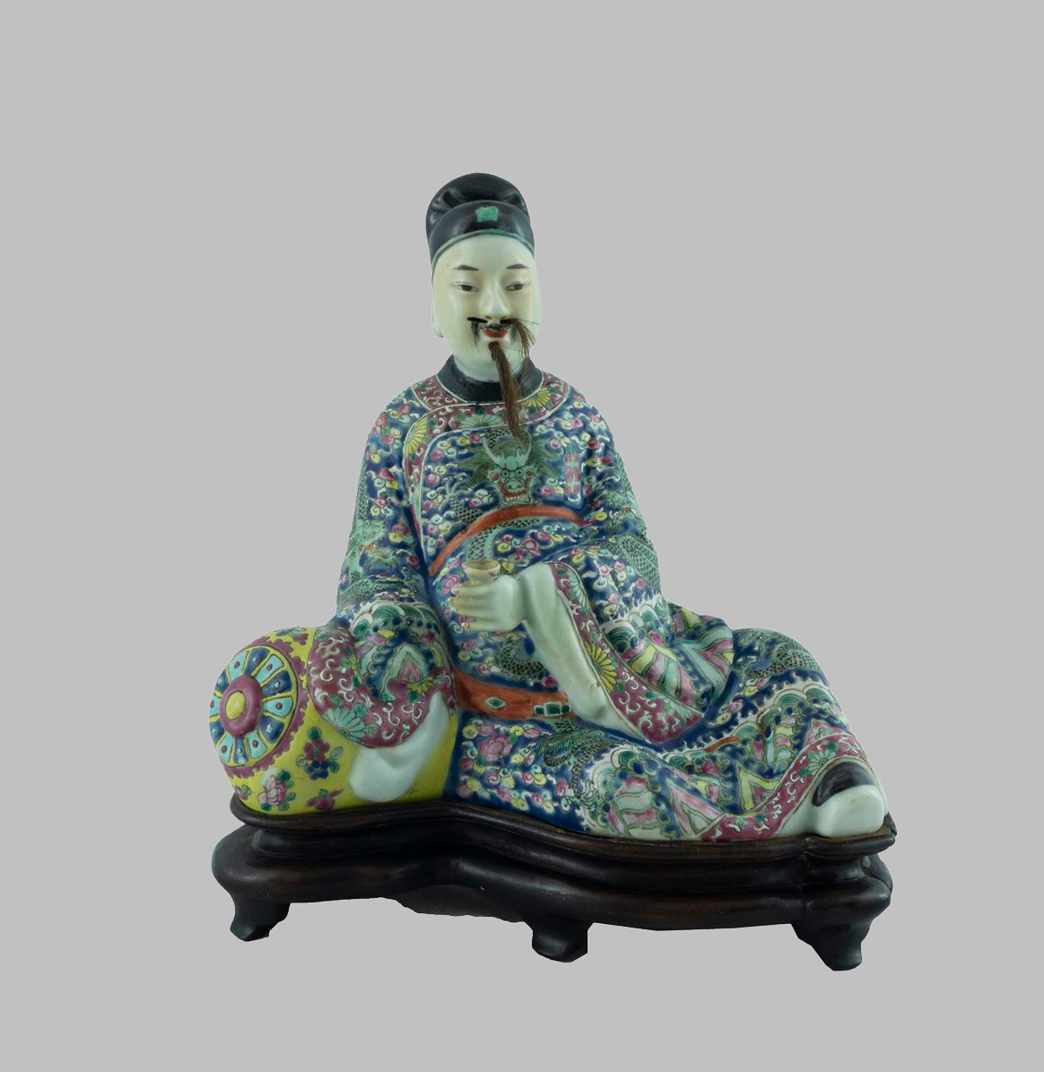 Chinese Porcelain Figure: Buddha