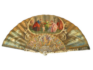 Abanico Luis XVI con Varillas de Nácar y Oro Fino – Personajes Pintados a Mano, Siglo XVIII