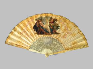 Abanico del Siglo XIX con Varilla de Marfil – Mujer en Diván, Pintura a Mano