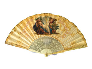 Abanico del Siglo XIX con Varilla de Marfil – Mujer en Diván, Pintura a Mano