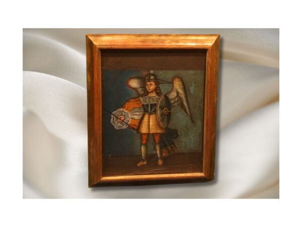 Óleo sobre tela, Arcángel guerrero con escudo y vara en la mano.