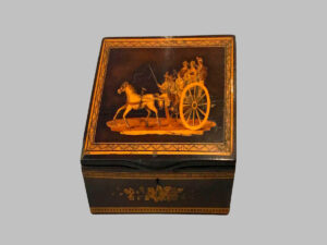 Sorrentina walnut box with inlays on the top Carriage, horse and characters.
