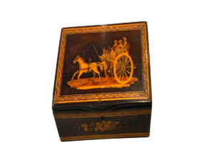 Sorrentina walnut box with inlays on the top Carriage, horse and characters.