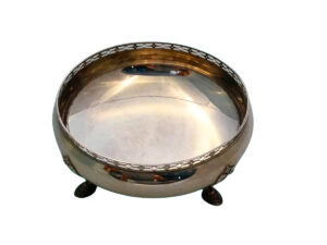 Frutero de Plata con Cuatro Pies de Garra
