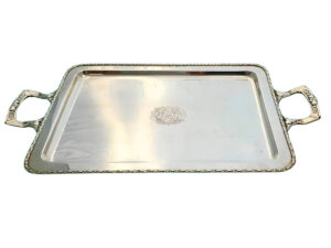 Bandeja de Plata Rectangular con Cincelados
