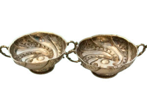 Pareja de Fruteros de Plata Georgianos