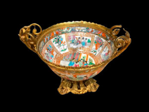 China Ceramic Rose Medallion Fruit Bowl mounted on a baroque gilded bronze base.