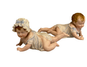 Pareja de Niños Porcelana Biscuit S.XIX