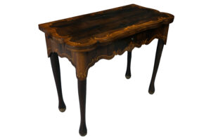 Pareja mesas de Juego - Circa. 1750