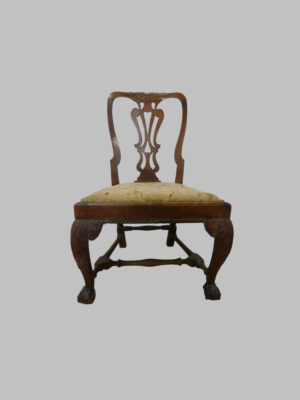 Silla Reina Ana de Nogal – Siglo XVIII, Inglesa