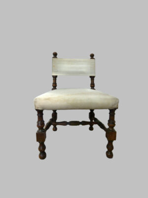 Sillita Torneada – Siglo XVIII