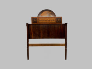 Cabezal de Cama de Nogal, Paisaje – Estilo Carlos IV, Siglo XVIII