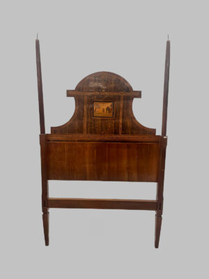 Cabezal de Cama de Nogal con Incrustaciones y Paisaje – Cubricel, Estilo Carlos IV, Siglo XVIII