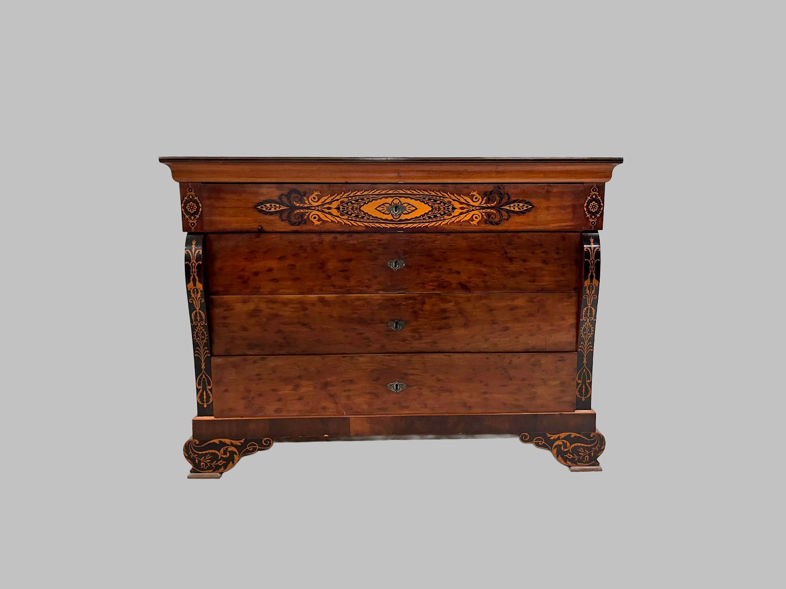 Cómoda Isabelina de Caoba con Marquetería de Limoncillo