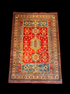 Alfombra Kazak Imperial – Geometría y Color Tradicional