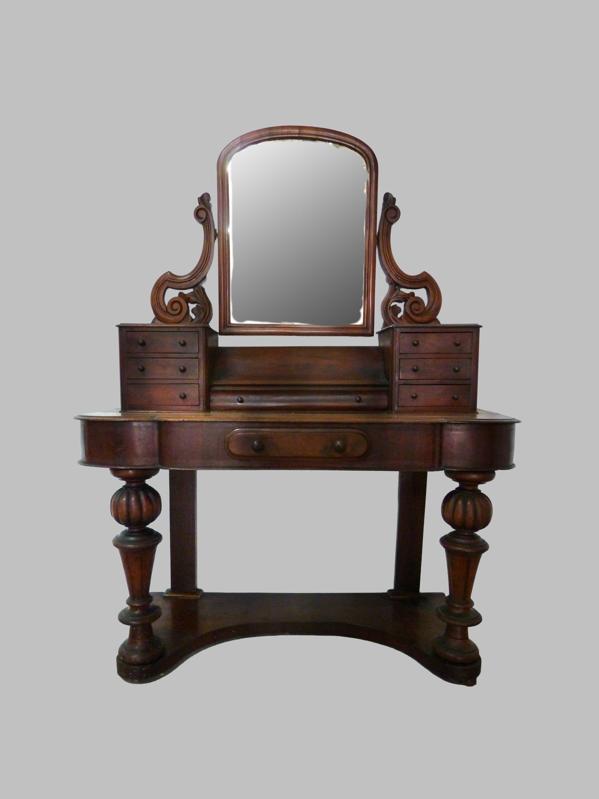 Mueble Tocador Victoriano de Caoba – Siglo XIX