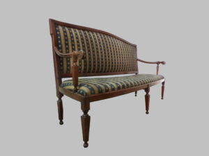 Sofá Carlos IV de Nogal – Siglo XVIII