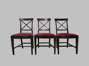 Tres Sillas Menorquinas de Caoba – Estilo Regency, c. 1800