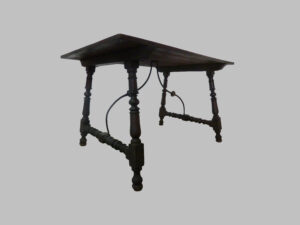 Bufete de Nogal – Siglo XVII