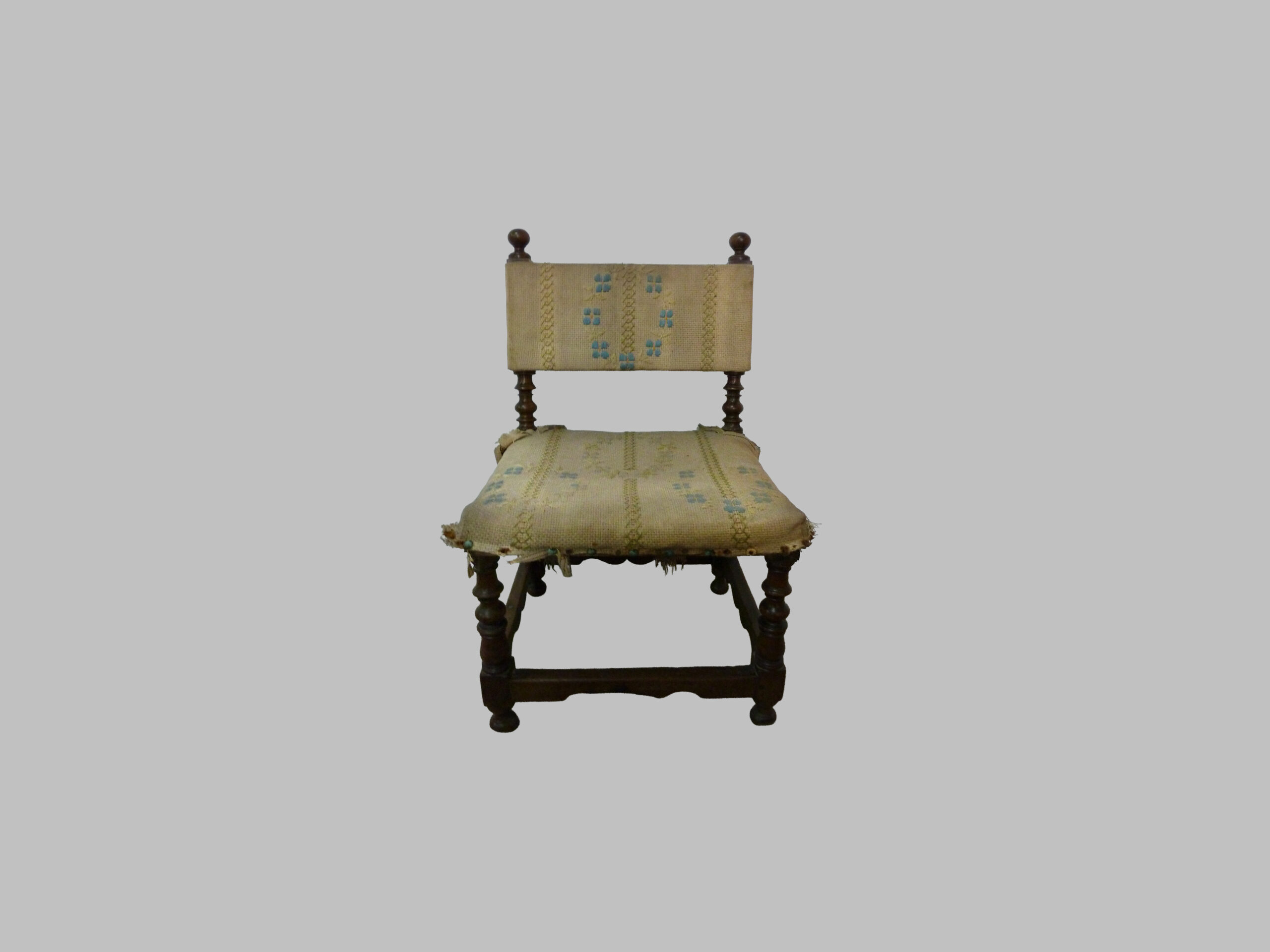 Silla Enana Luis XIII de Nogal – Siglo XVII - Imagen 2