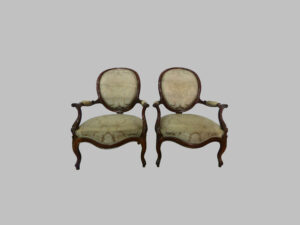Pareja de Sillones de Caoba con Respaldo Medallón – Siglo XIX