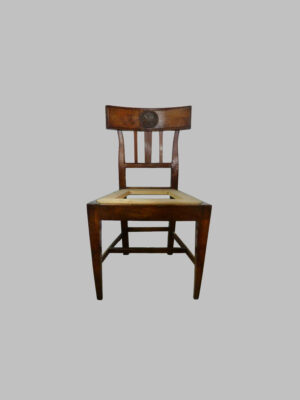 Silla Carlos IV de Nogal con Respaldo en Paleta